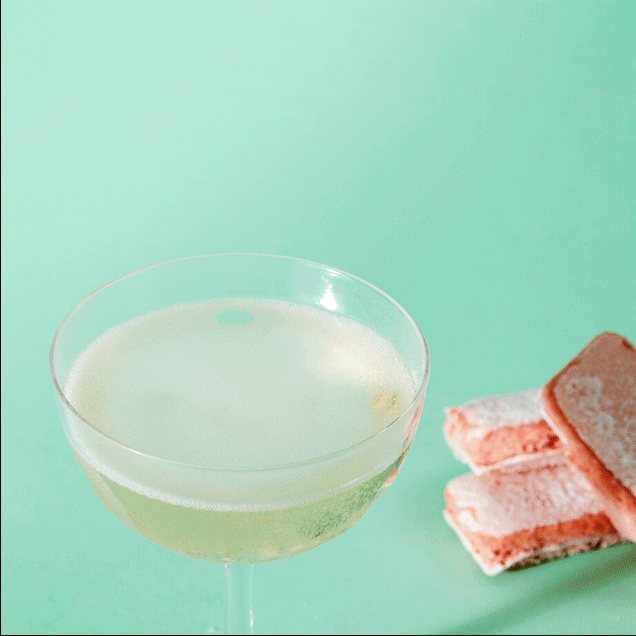 Biscuits for Drinks: dunking moment